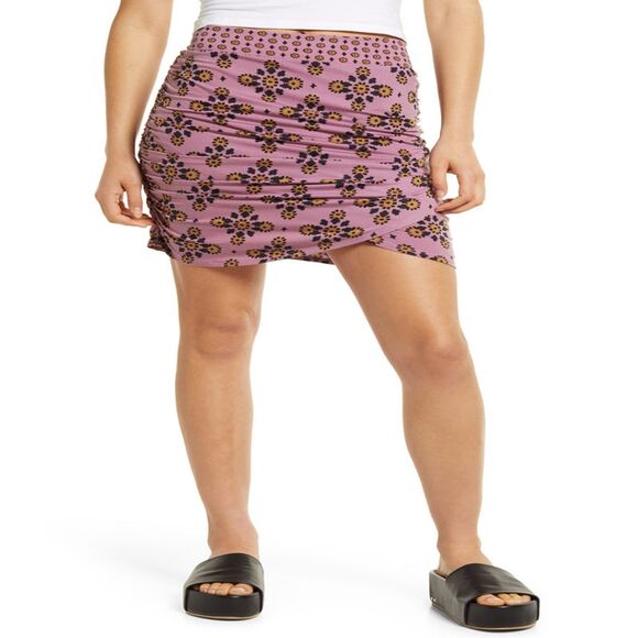 Free People She's Something Else Printed Mini Skirt In Smokey Lilac - X - Picture 2 of 3